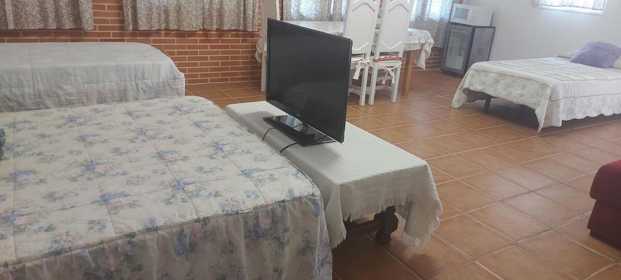 Habitacion,Piscina Y Jardin Azuqueca de Henares Kültér fotó